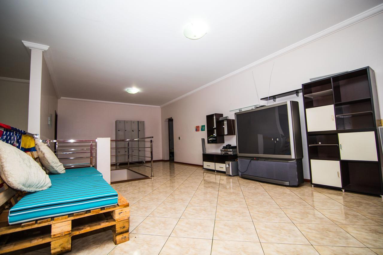 Made In Brazil Hostel Foz do Iguacu Exterior photo